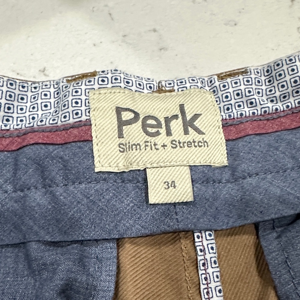 Men's Flat-Front Cotton Shorts in Brown - Picture 2 of 4